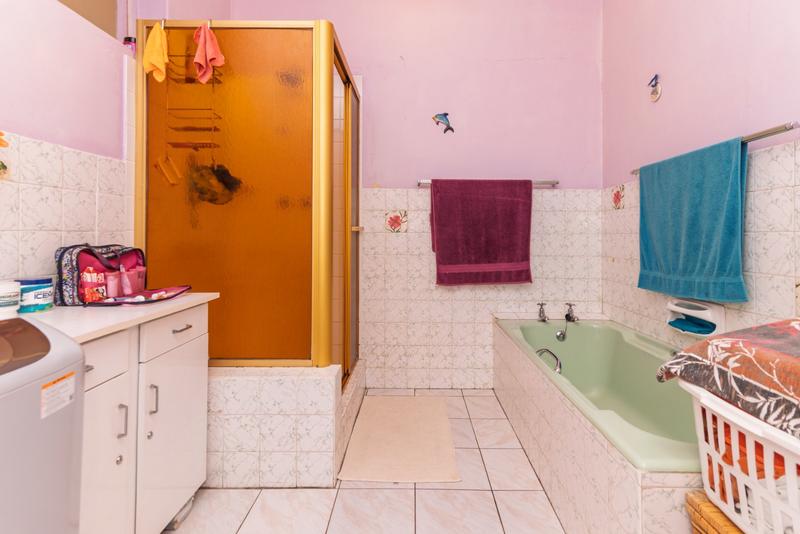 2 Bedroom Property for Sale in Fish Hoek Western Cape